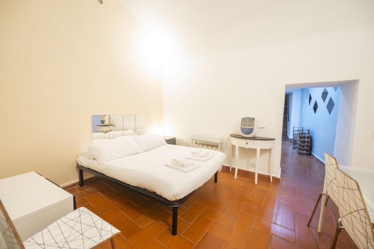 Campo De Fiori Grotto Apartment Roma Esterno foto